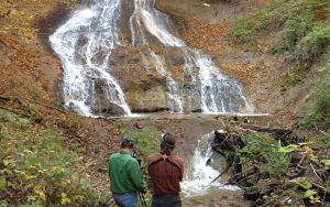 filming a waterfall at the niobrara river in nebraska